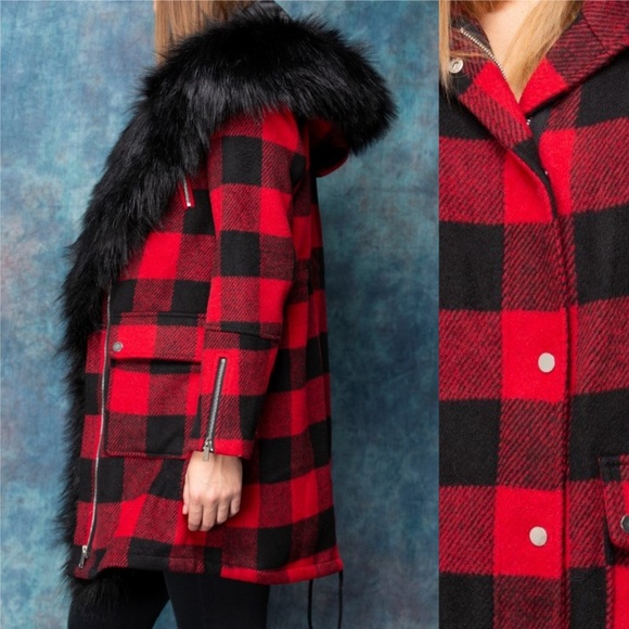 ❤LAST 1❤ ☃️❄Plaid Coat with Fur❄☃️ - Picture 3 of 4